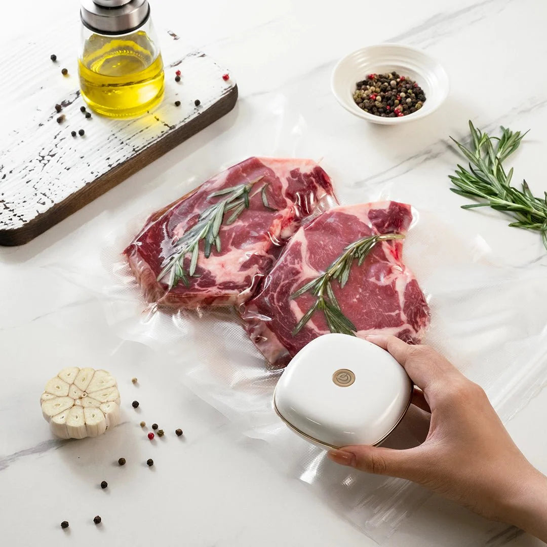 FreshPreserve™ Compact Vacuum Sealer