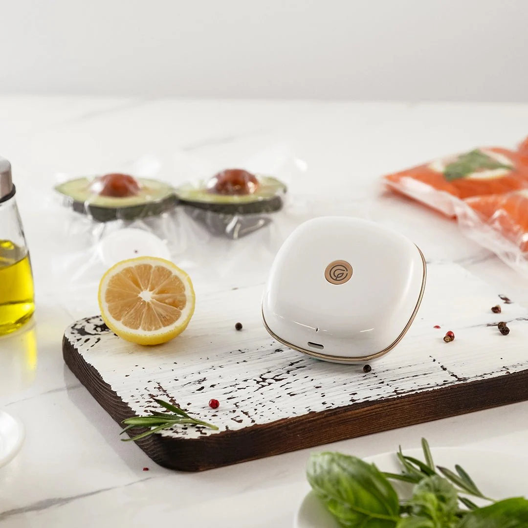 FreshPreserve™ Compact Vacuum Sealer